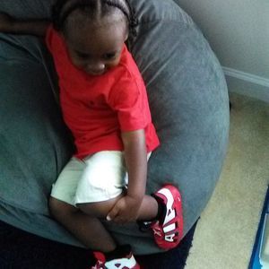 Meet your Posher, Deneen